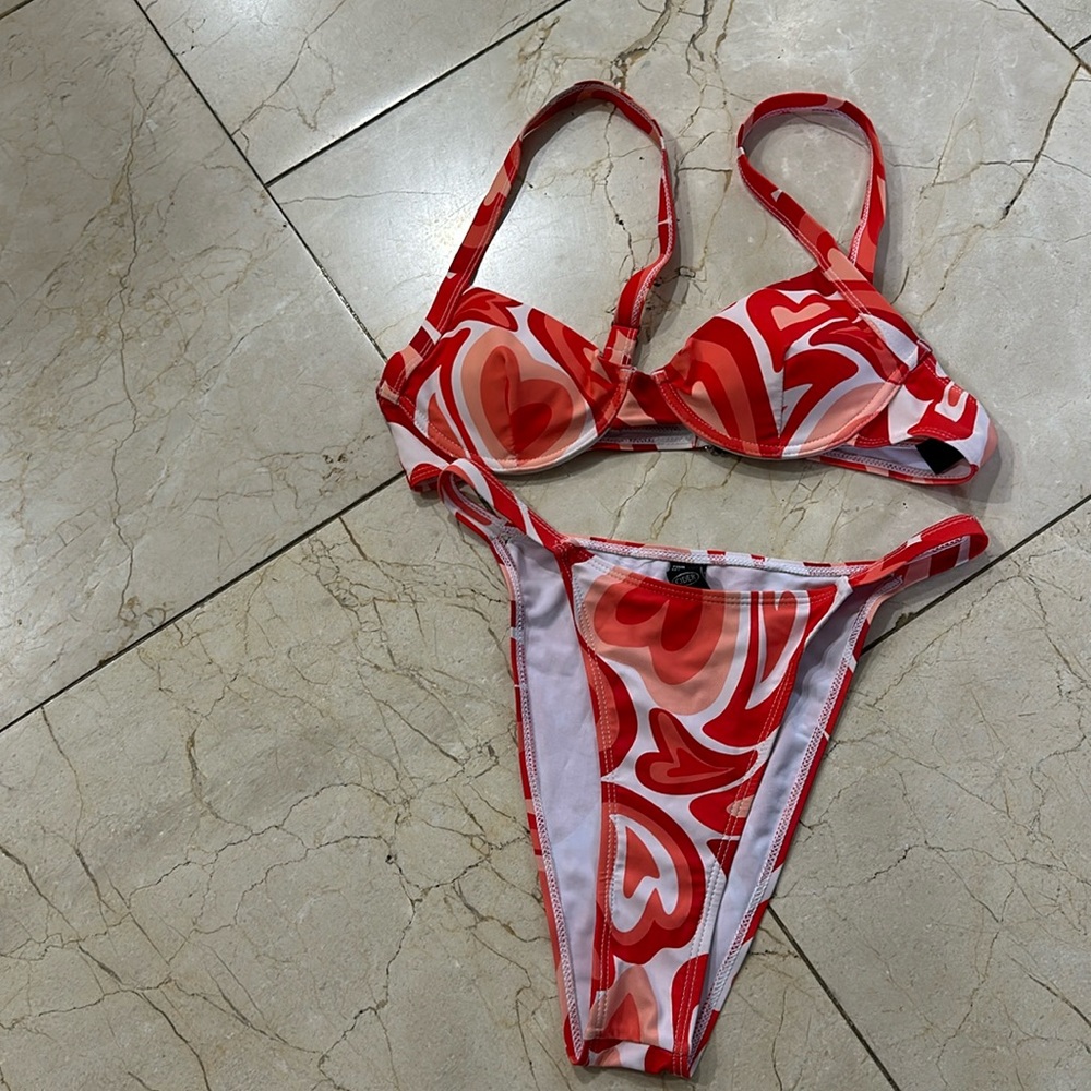 NWOT Cider bikini set